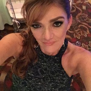 Meet your Posher, Lucia